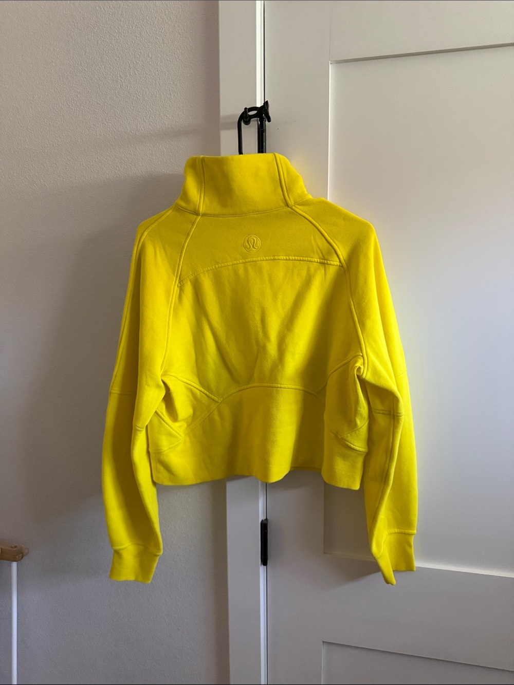 lululemon NWOT Scuba Cropped Half-Zip - Picture 2 of 4